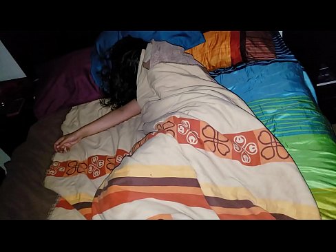 ❤️ Fillastro reprendendo á súa nova madrasta mentres ela dorme. ❤️❌ Porno a nós gl.mysexpics.ru ☑